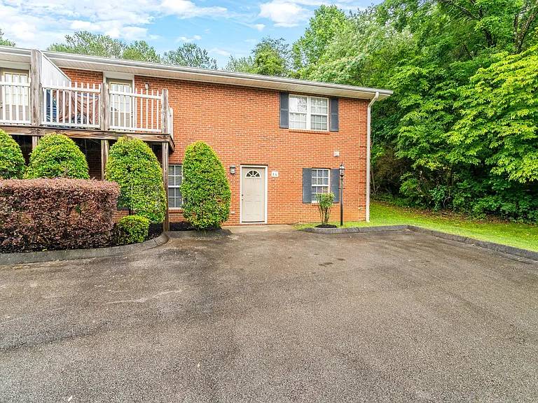 2450 Town Creek Rd W #B4 — Photo 13