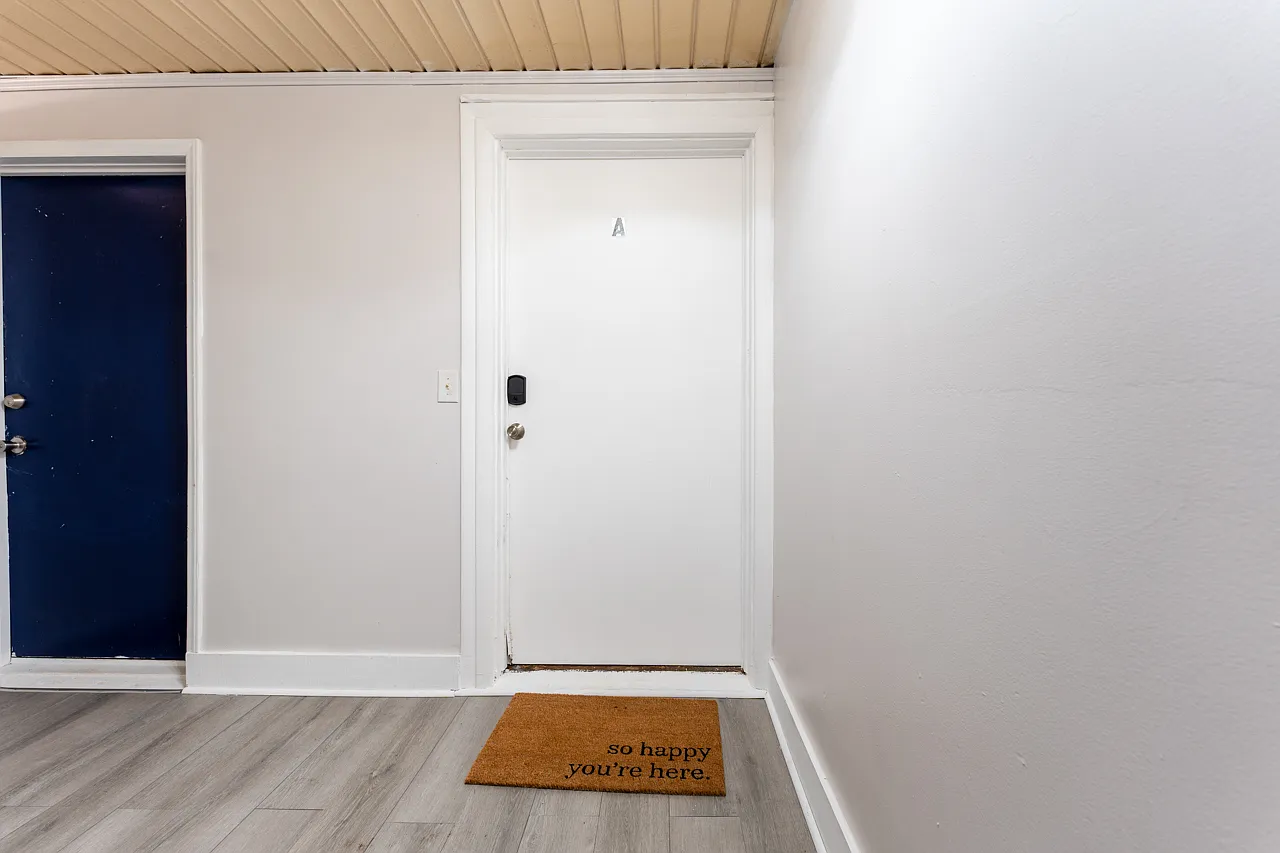 1504 W Friendly Ave — Photo 2