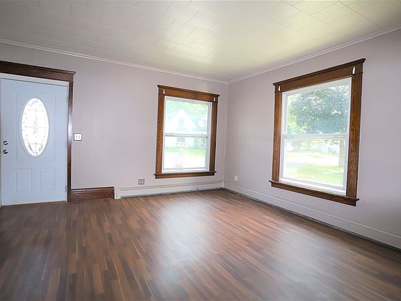5th image of 120 N Church St