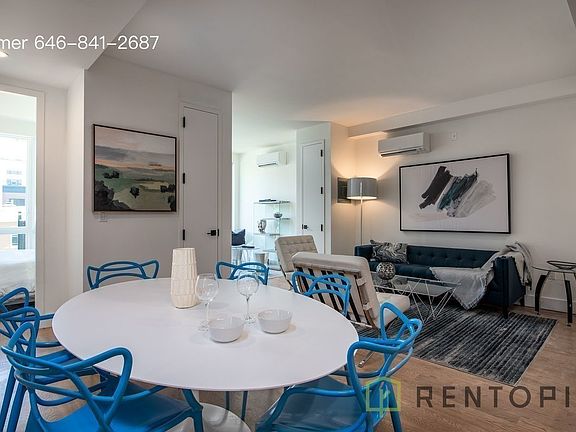 5th image of 822 Lexington Ave #701