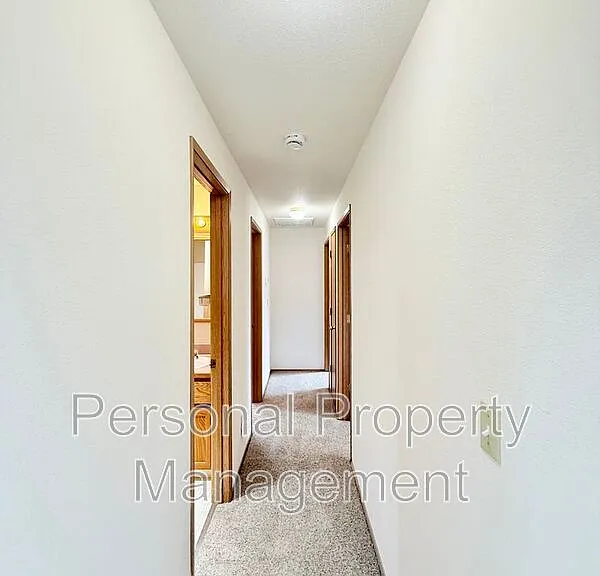 14815 NE 91st St — Photo 8