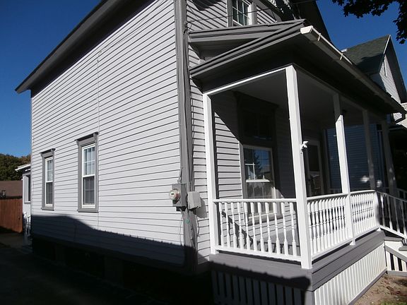 5th image of 926 Knox St
