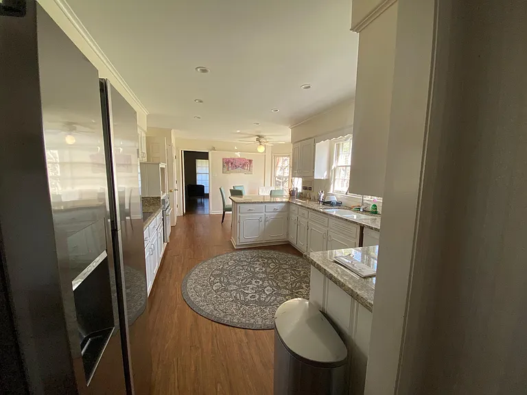 721 Eaton St — Photo 14