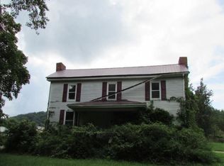 571 McFarlane Ln, Rosedale, VA 24280