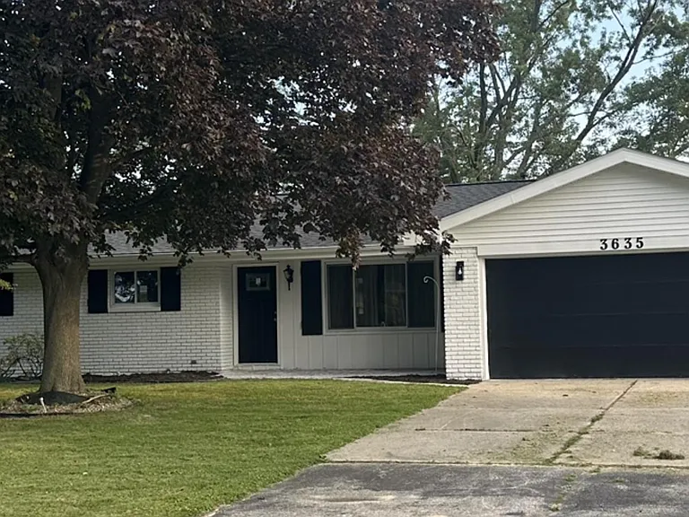 3635 Butternut Ln — Photo 2