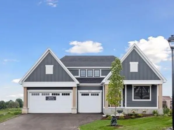 4000 Arbor Dr, Woodbury, MN 55129