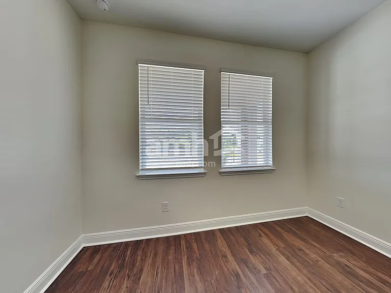 14511 Cedar Mill Dr — Photo 28