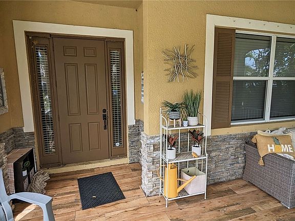 4th image of 3020 Lake Butler Ct