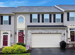 100 Kensington Dr, Pittsburgh, PA