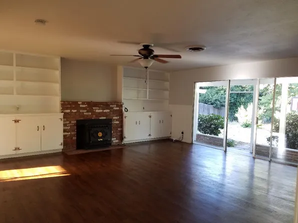 220 Sherman Dr, Red Bluff, CA 96080