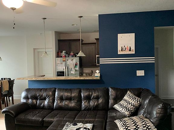 5th image of 105 Courtney Dr