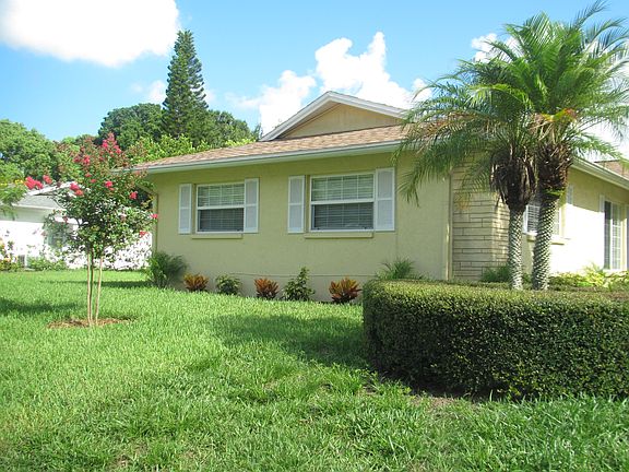 3rd image of 151 Stafford Cir