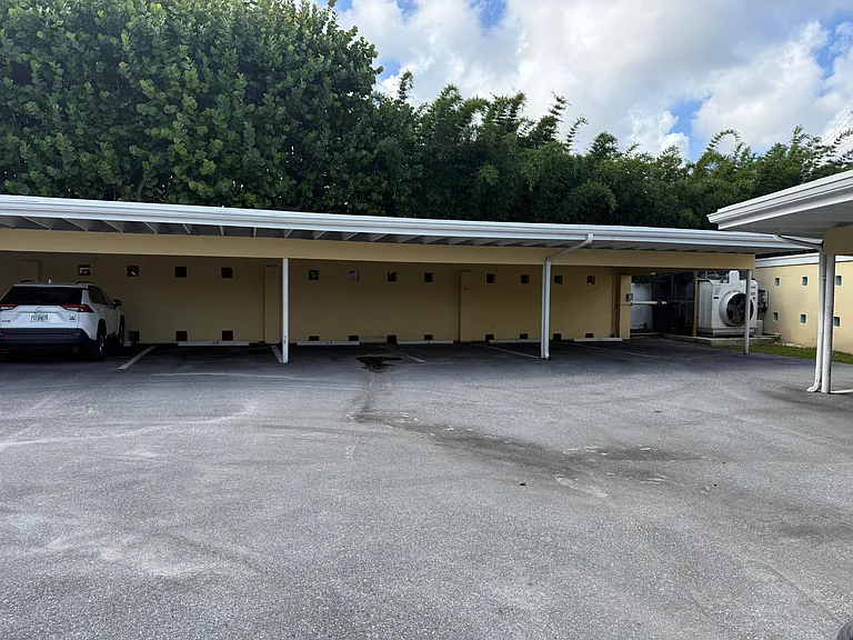 230 N Federal Hwy #301 — Photo 14