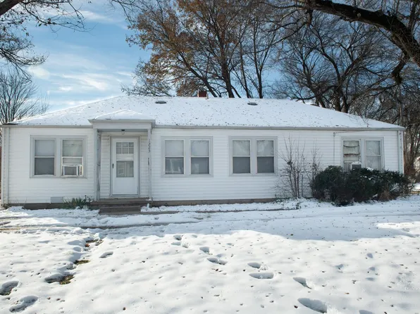 1221 & 1223 E Kinkaid St, Wichita, KS 67211