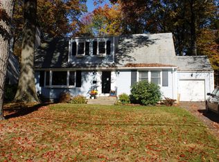 116 Brewster Rd, West Hartford, CT 06117