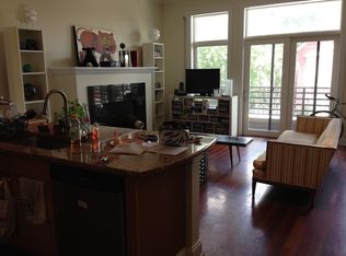 1943 N California Ave APT 2C, Chicago, IL 60647