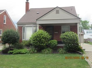 9661 Carter Ave, Allen Park, MI 48101