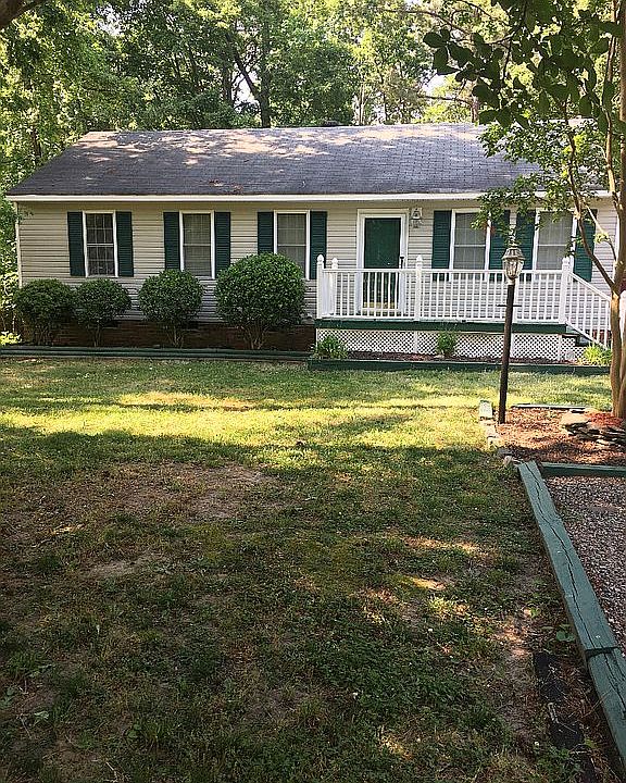 1st image of 7612 Twin Oak Dr