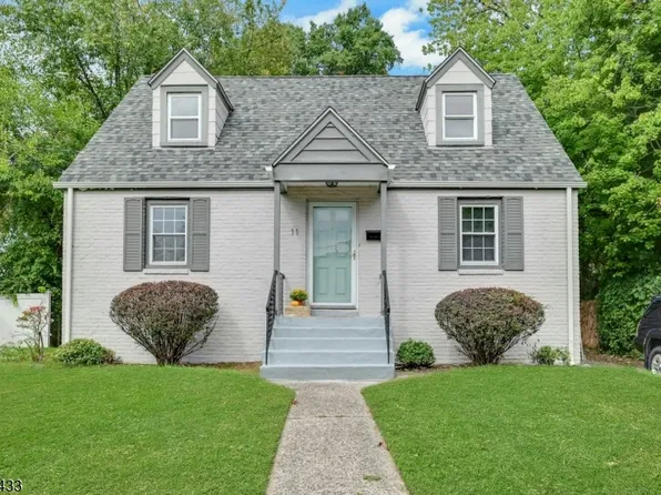 11 Pine St, Hackensack City, NJ 07601
