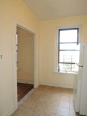 Rented by Lang Realty LLC | media 10