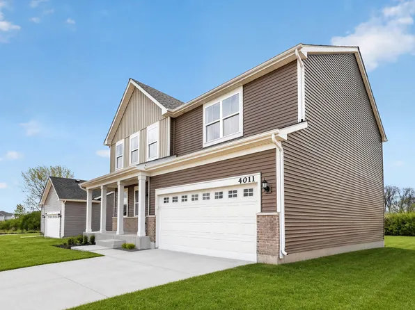 4011 Meadowridge Rd, Woodstock, IL 60098