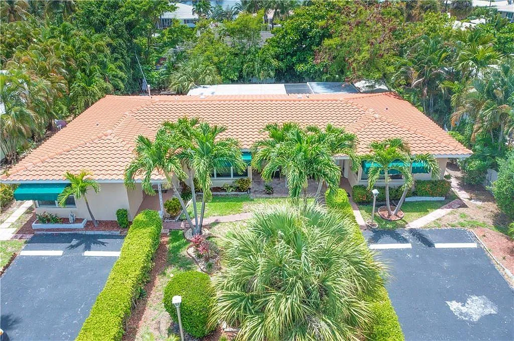 2 bed, 3.0 bath, 1200 sqft, $10,000 — Photo 1