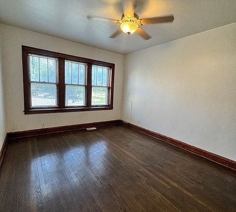 3rd image of 4237 W George St 1
