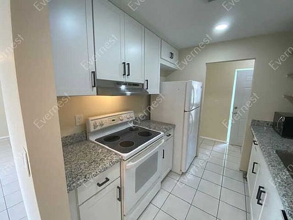 4th image of 11409 8th St N APT 1504