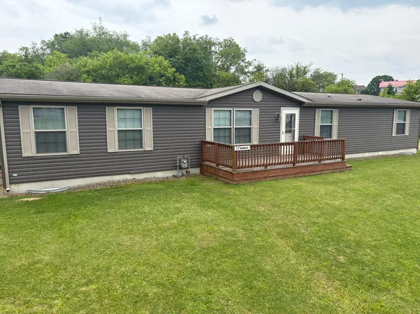 73 Harrison St, Punxsutawney, PA 15767