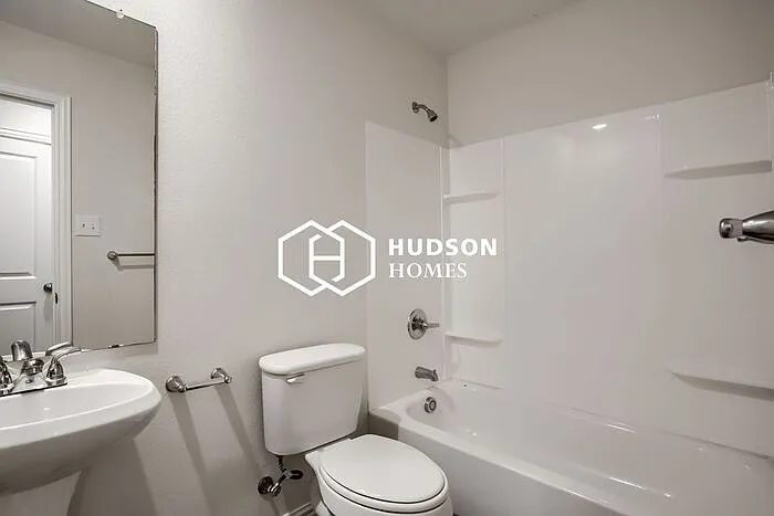 932 Dawson St — Photo 14