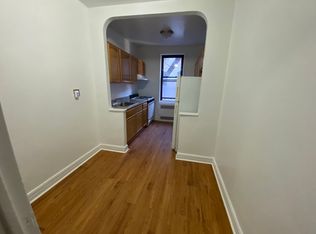 40-45 Hampton St #2C, Elmhurst, NY 11373