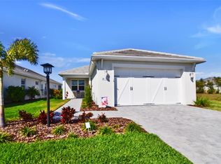 8192 Sternway Rd, Sarasota, FL 34240