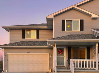 6600 Shadow Pines Pl, Lincoln, NE 68516