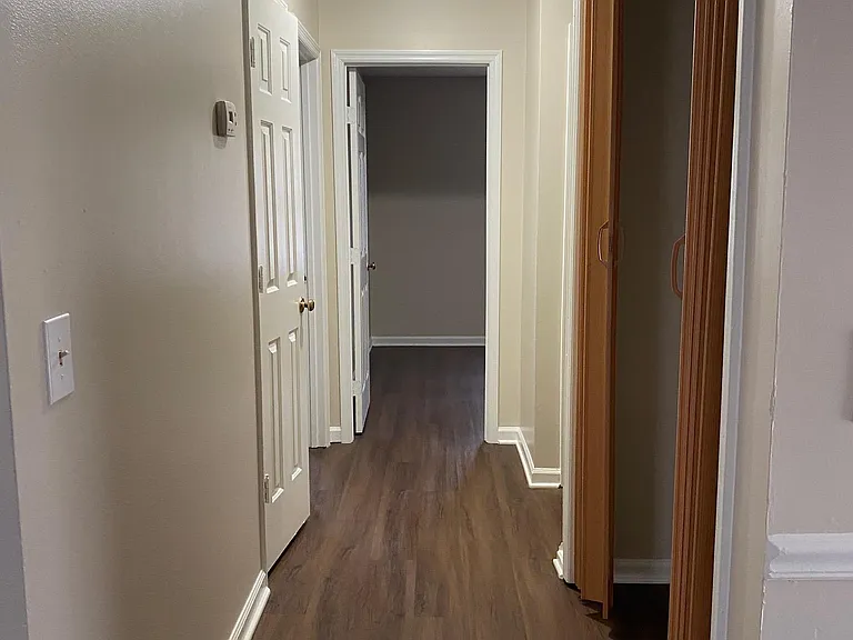 1504 Ascent Trl NW #B — Photo 8