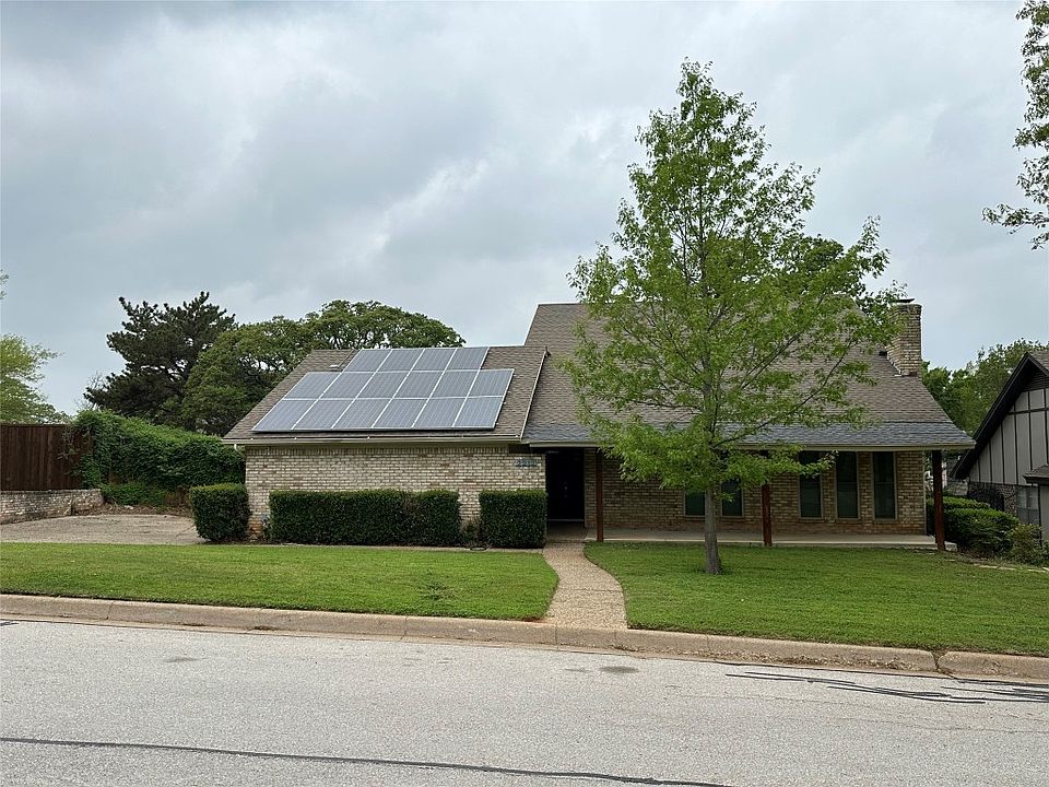 1st image of 2212 Wilson Dr
