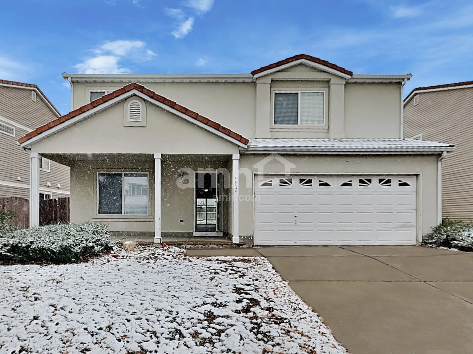 4 bed, 2.5 bath, 2718 sqft, $3,315 — Photo 1