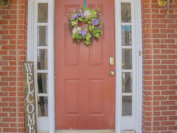 4th image of 1948 Brookhill Way