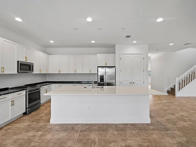 20800 Thistle Leaf Ln — Photo 3