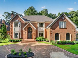 6571 Oak Estates Dr, Memphis, TN 38119