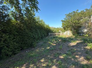 44 Prospect St, Nantucket, MA 02554