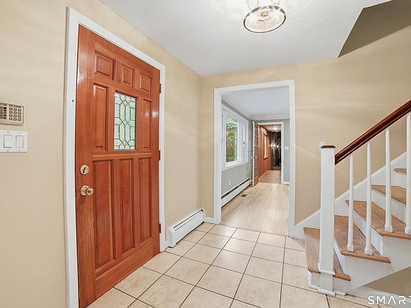 3rd image of 380 Wildwood Drive