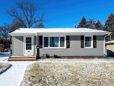 1224 25th St, Bettendorf, IA, 52722