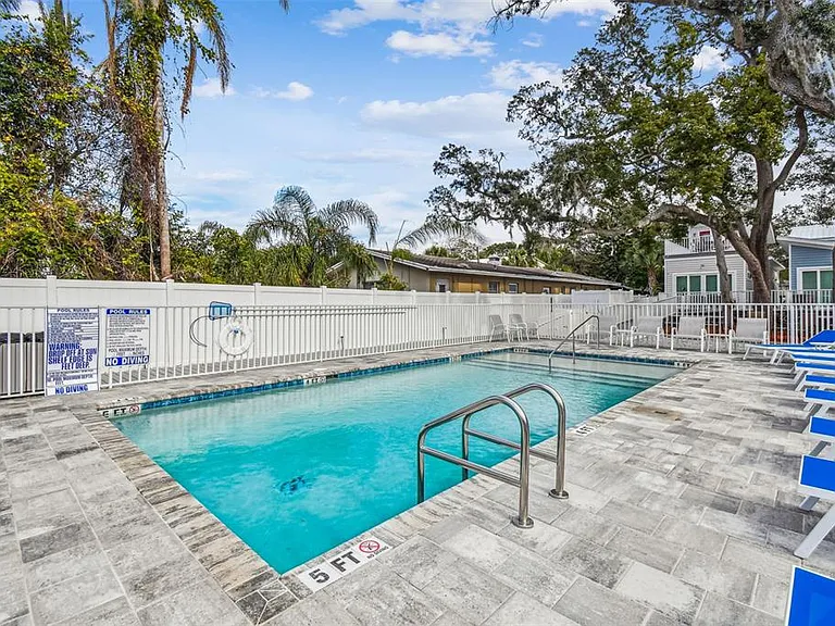 1523 Bayshore Blvd #3 — Photo 36