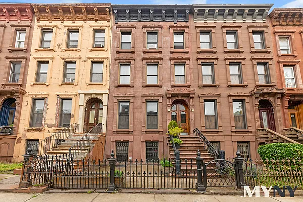 121 Hancock Street 