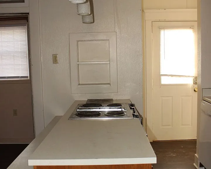 507 W Riverside Ave — Photo 9