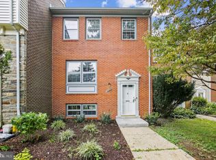 3318 Applegate Ct, Annandale, VA 22003