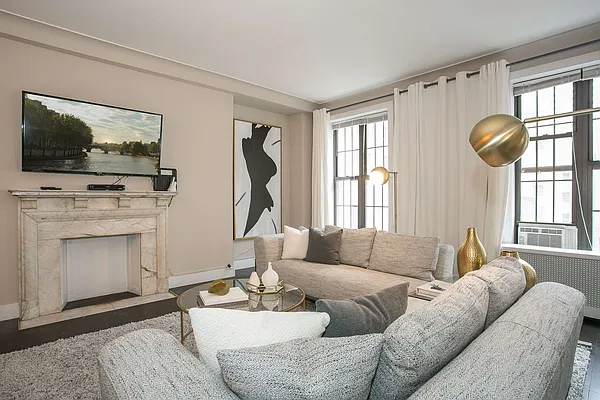 Rented by Bedrose | media 37