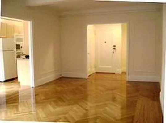 Rented by City Connections Realty | media 33