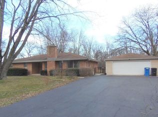 1901 Strenger Ln, Riverwoods, IL