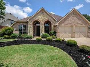 8431 Thatcher Rd, Argyle, TX 76226